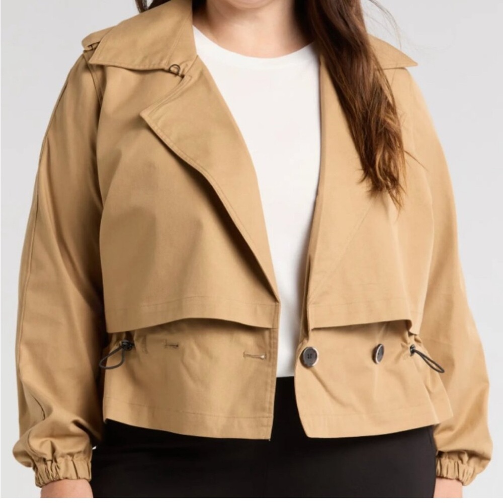 Universal Standard cropped trench